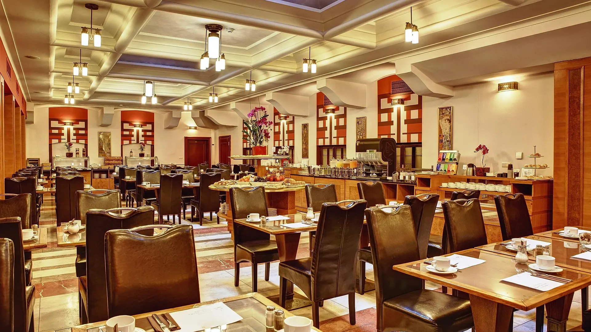Majestic Plaza Hotel Praga 4*,