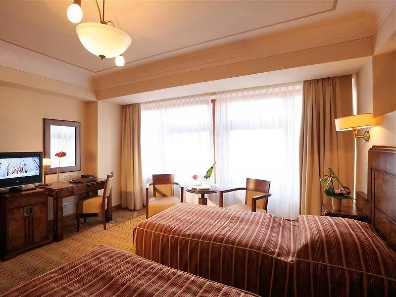 Majestic Plaza Hotel Praga 4*,